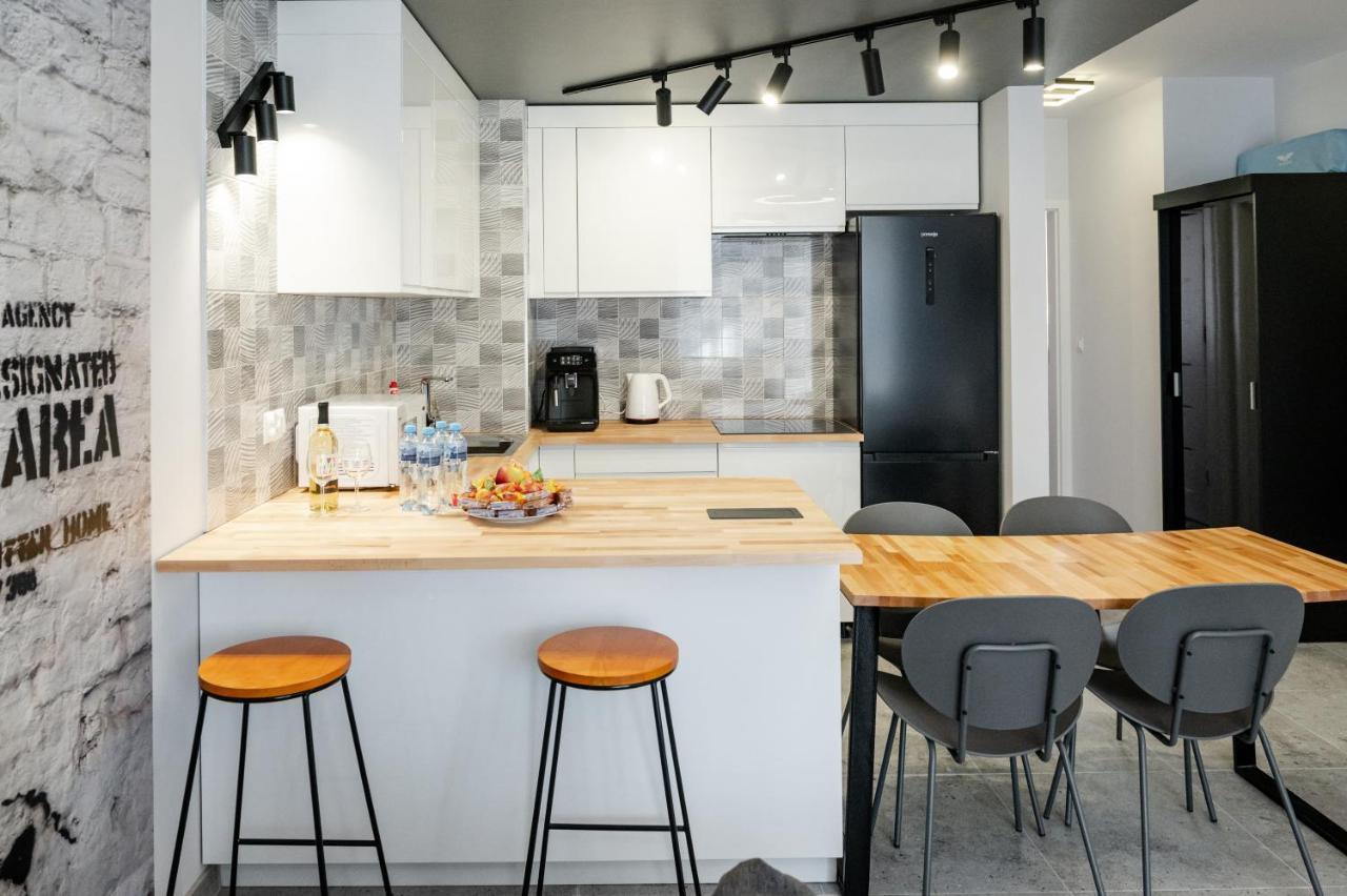 Apartament Modern Ustrzyki Dolne Eksteriør billede