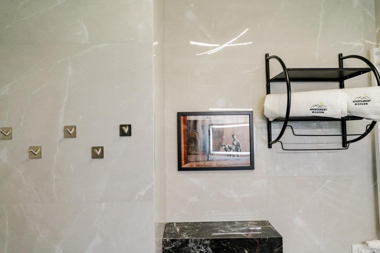 Apartament Modern Ustrzyki Dolne Eksteriør billede