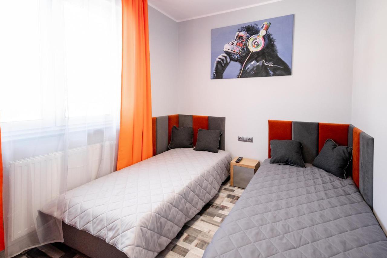 Apartament Modern Ustrzyki Dolne Eksteriør billede